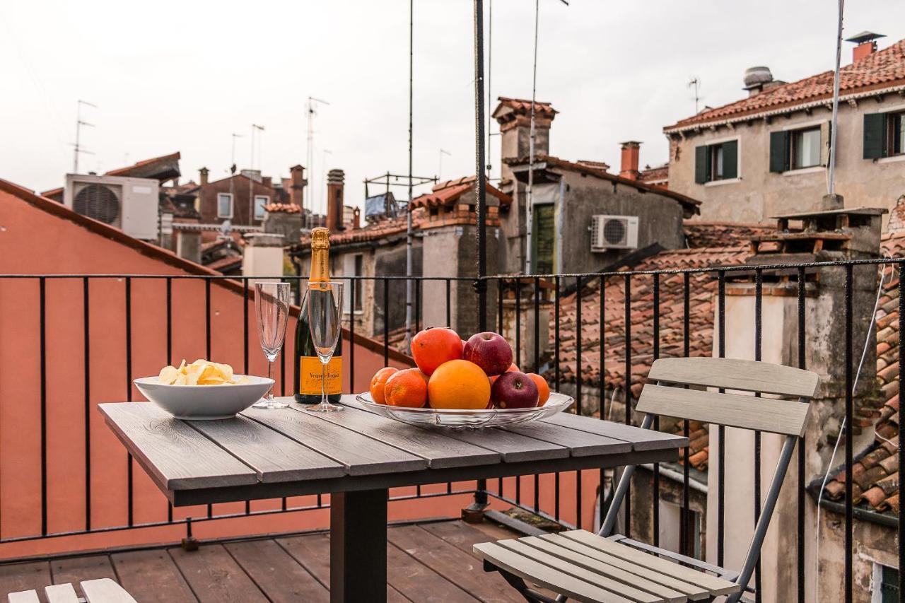 Venetian New Style @ Ca' D'oro Venecia
