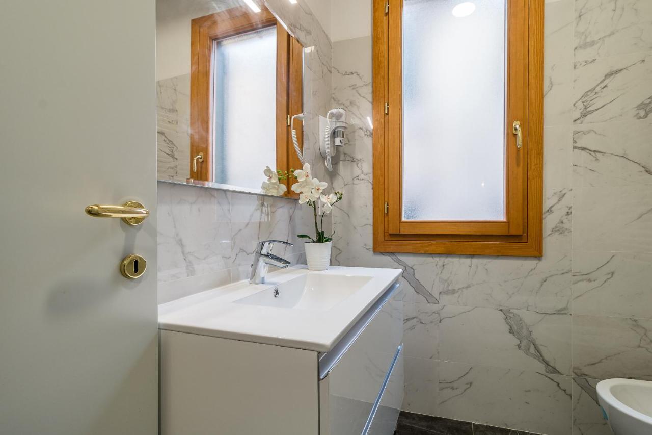 Venetian New Style @ Ca' D'oro Apartamento *