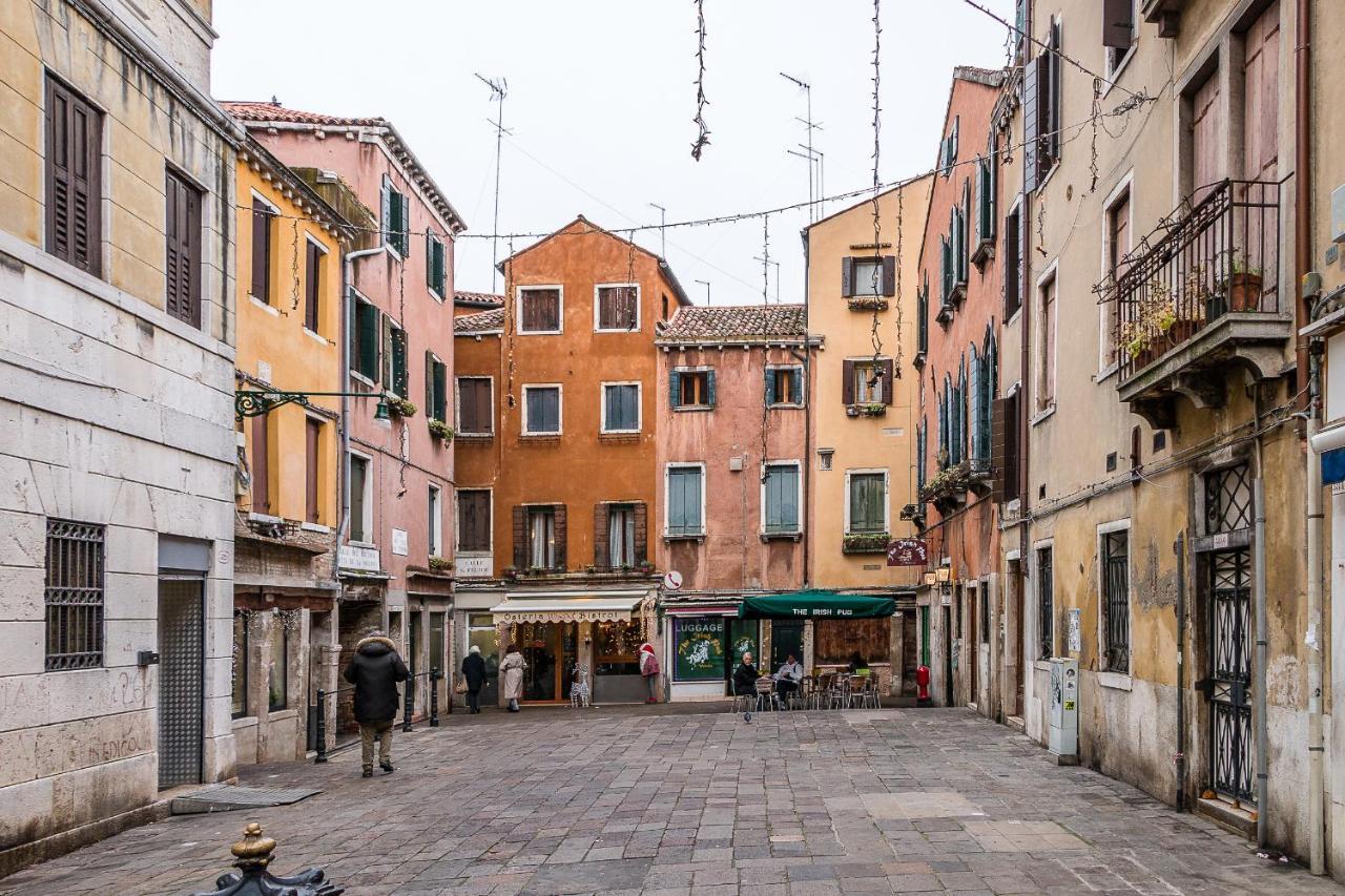 Venetian New Style @ Ca' D'oro * Venecia